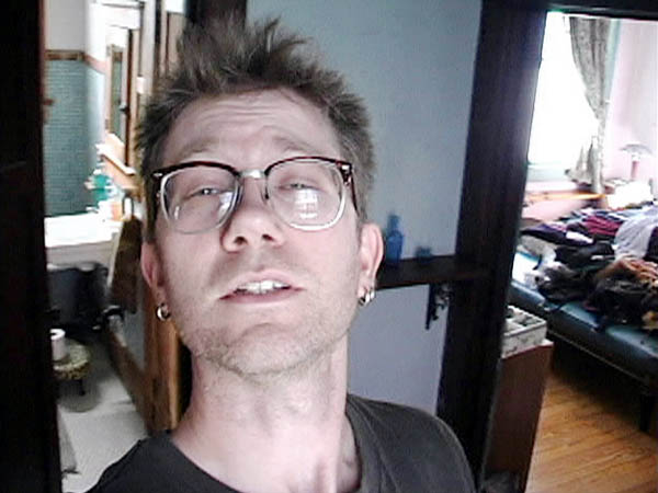 B Slips a Tip to His Cool Cousins