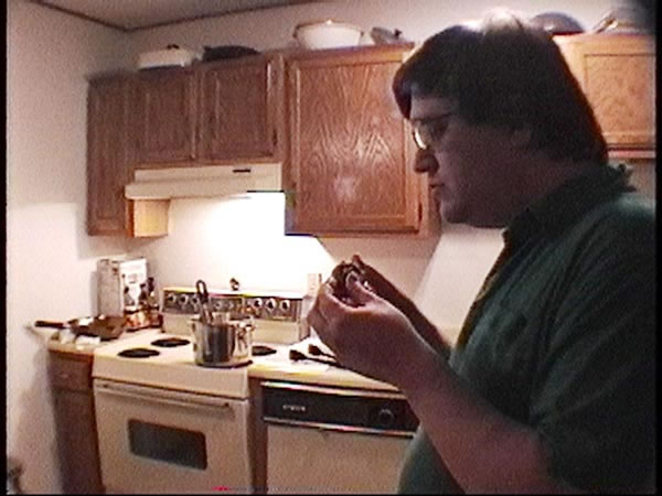 Lynn Tastes the Chicken